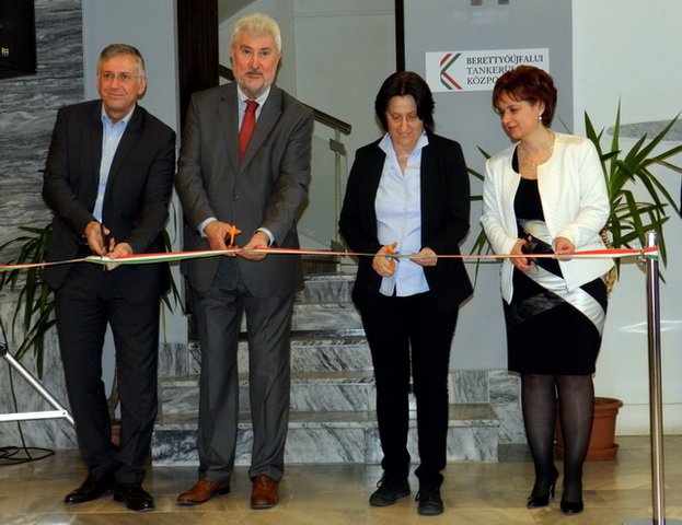 Berettyóújfalui Tankerületi Központ székhelyének átadása 14